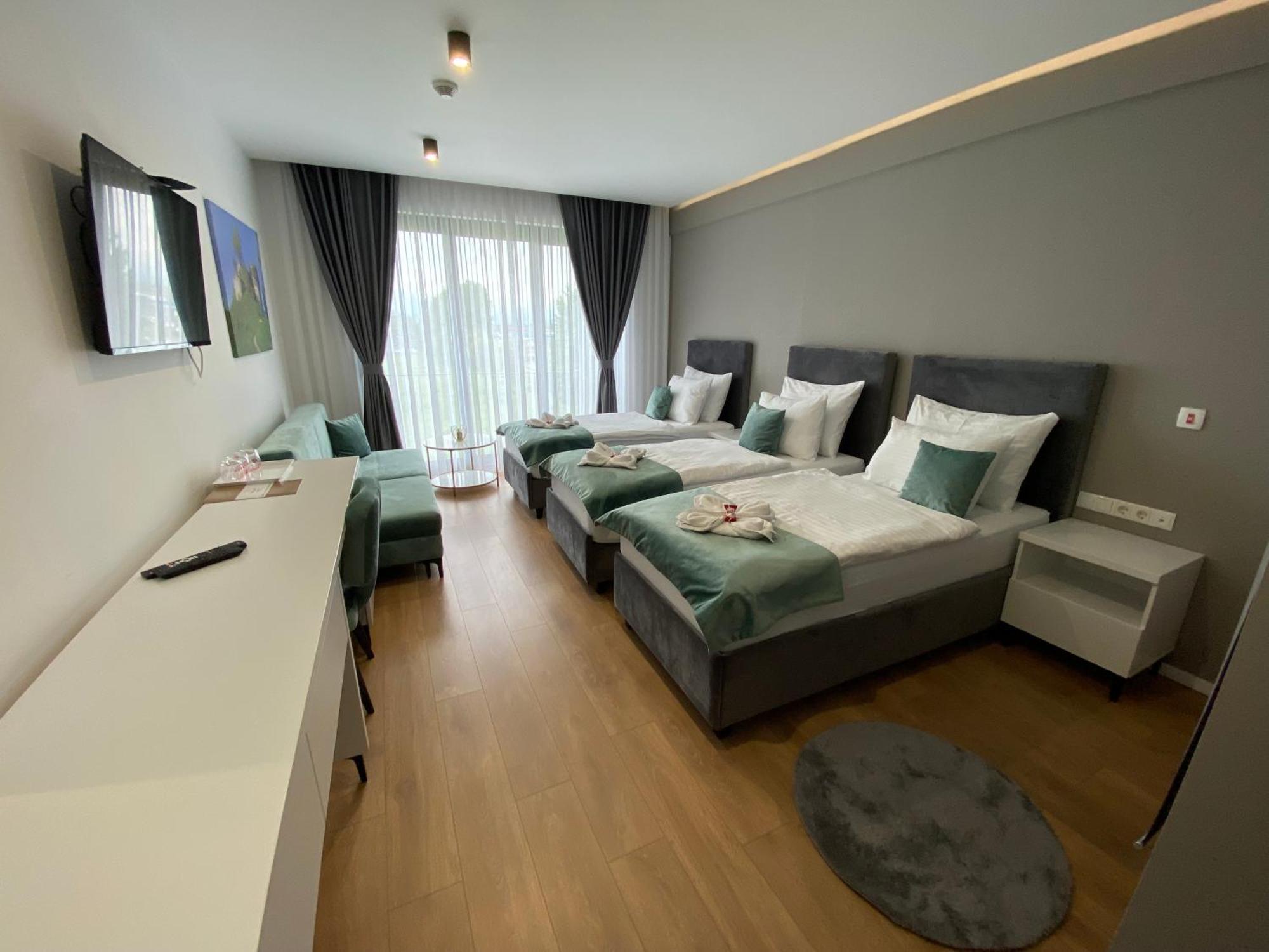 Hotel Gold Jet Bihać Esterno foto