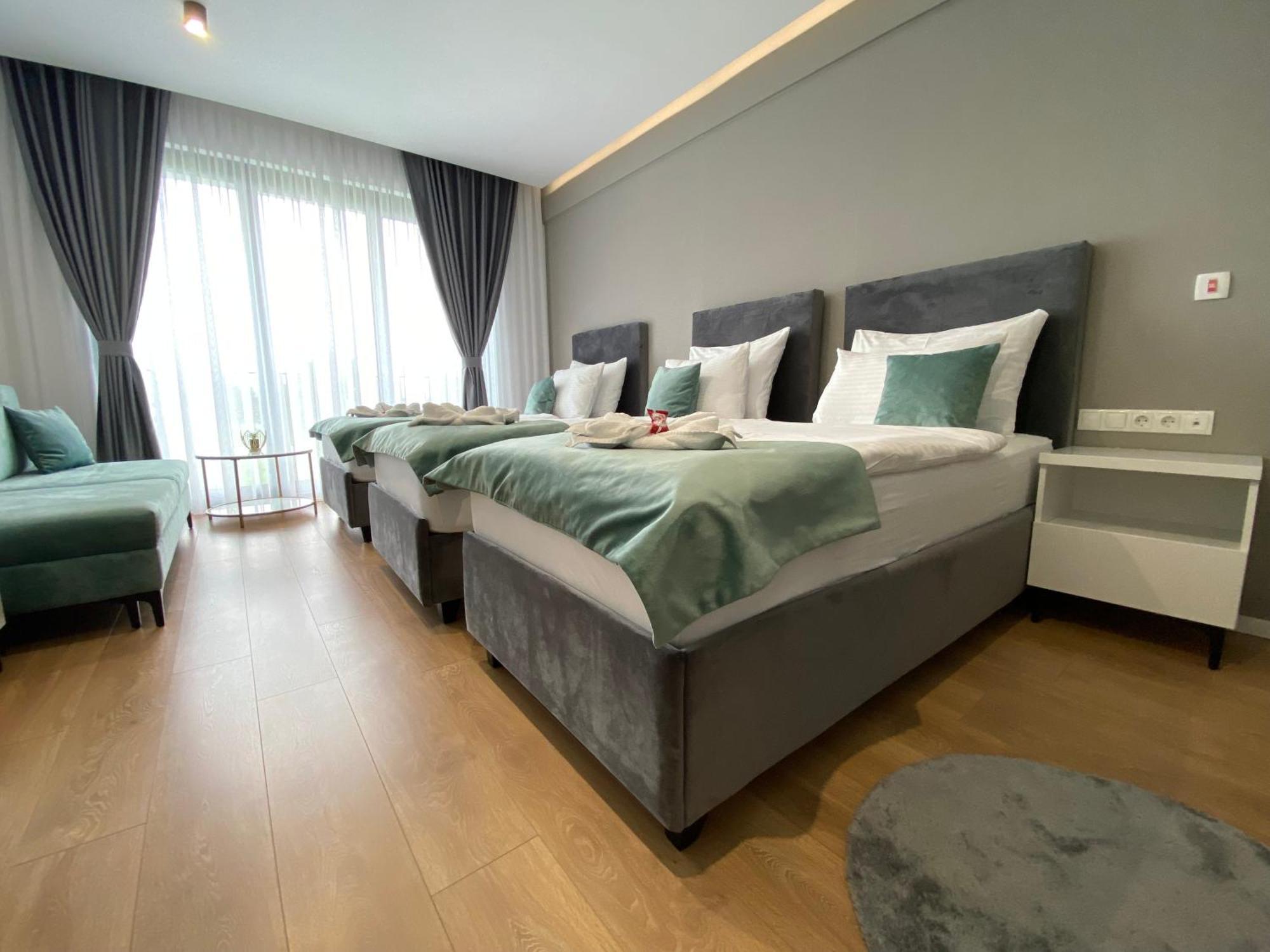 Hotel Gold Jet Bihać Esterno foto